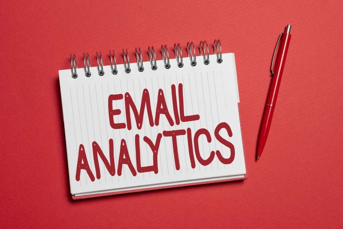Conceptual display Email Analytics