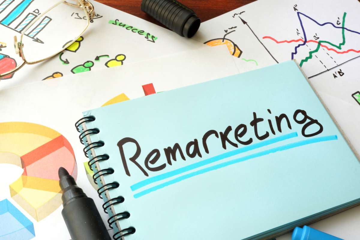 Remarketing written on a notepad sheet